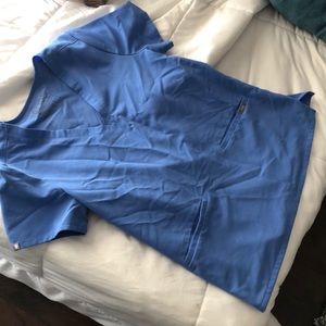 Full set of Figs scrubs